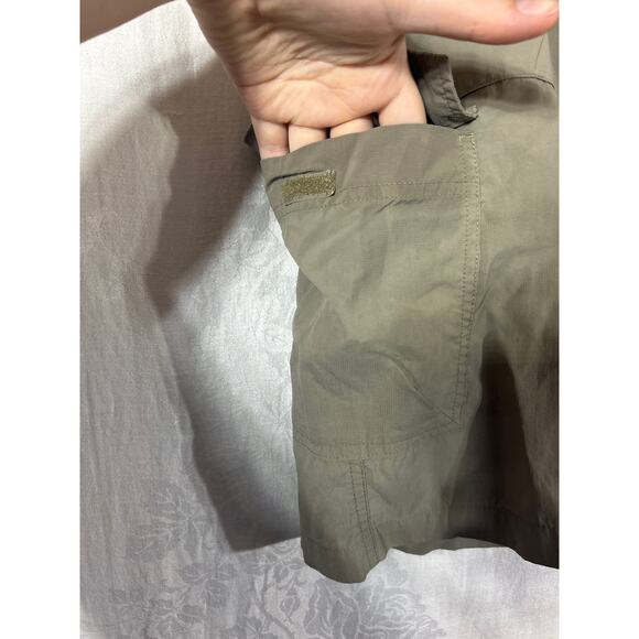 Columbia Omni Shade Cargo Shorts 42 Brown Performance Lightweight Hiking Camping - Picture 2 of 16